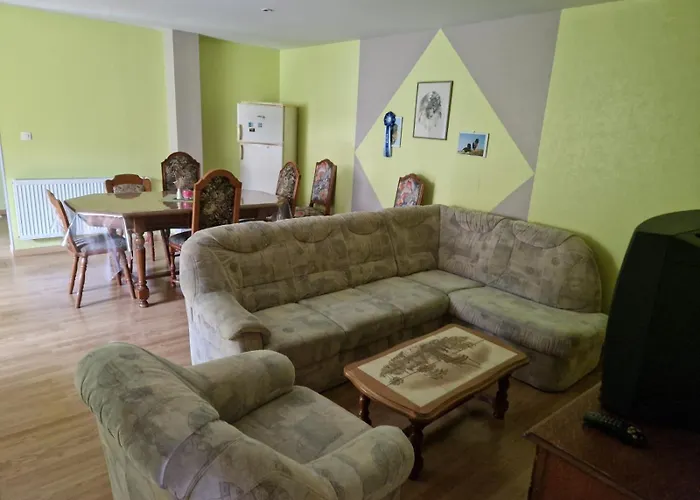 Dans Maison En Pleine Nature Apartmán *